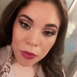 Meet your Posher, Anabel